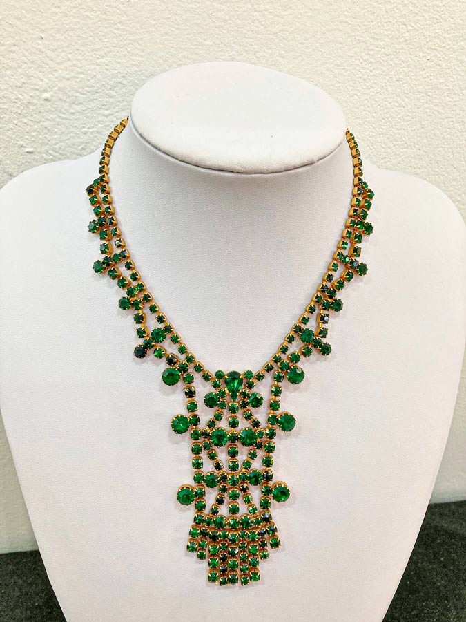 Collar Vintage de Bisutería Cristales de Bohemia Verdes Años 70 Chapado en Oro | Hecho a Mano - Imagen 5